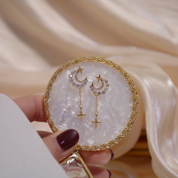 NEW 14K Gold Plated Diamond Moon Star Earrings d - Picture 6 of 8